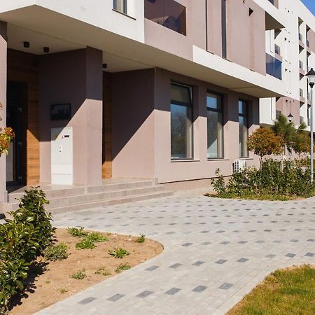 Cappuccino Colors At West Residence Oradea Exterior foto