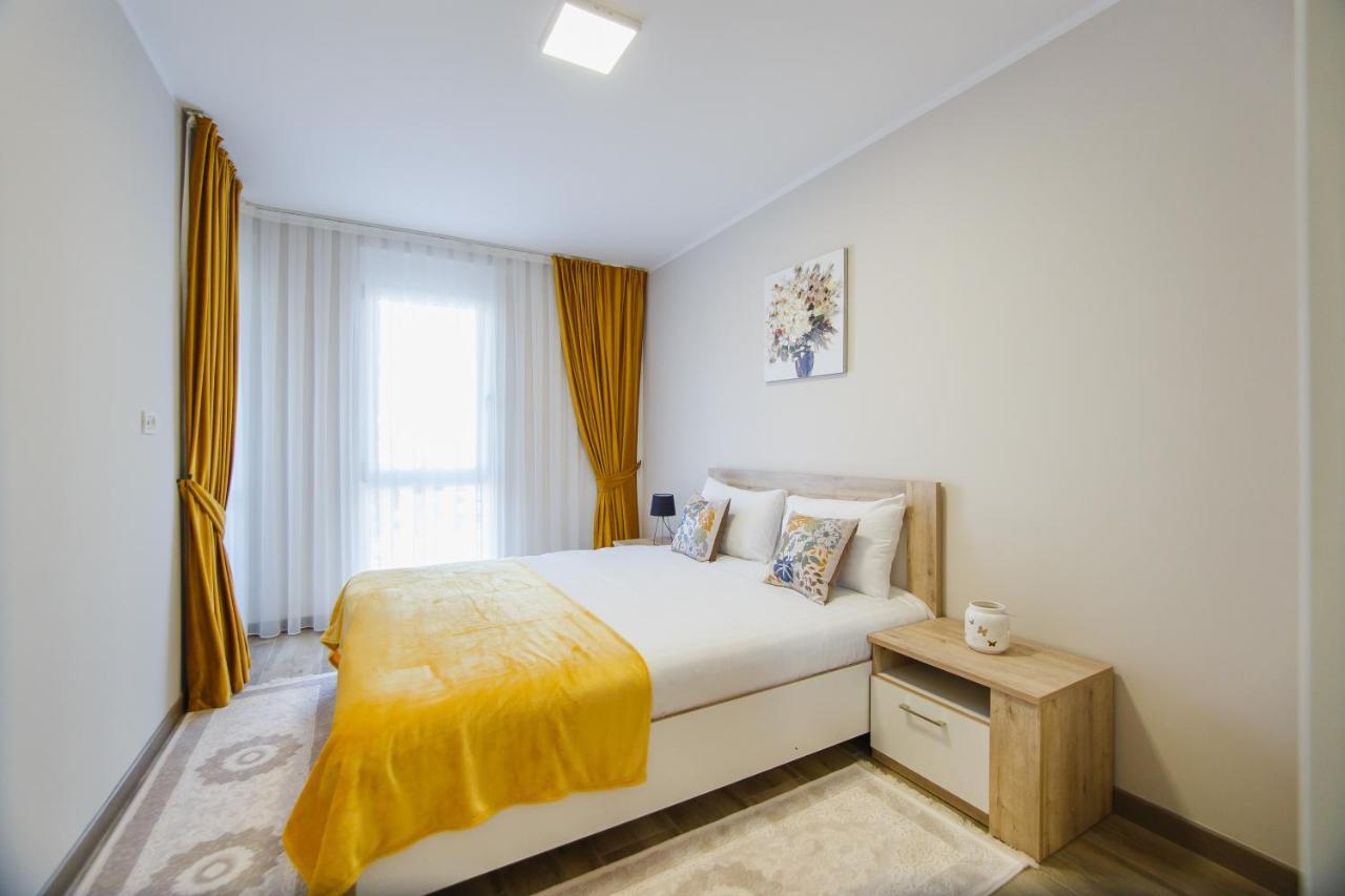 Cappuccino Colors At West Residence Oradea Exterior foto
