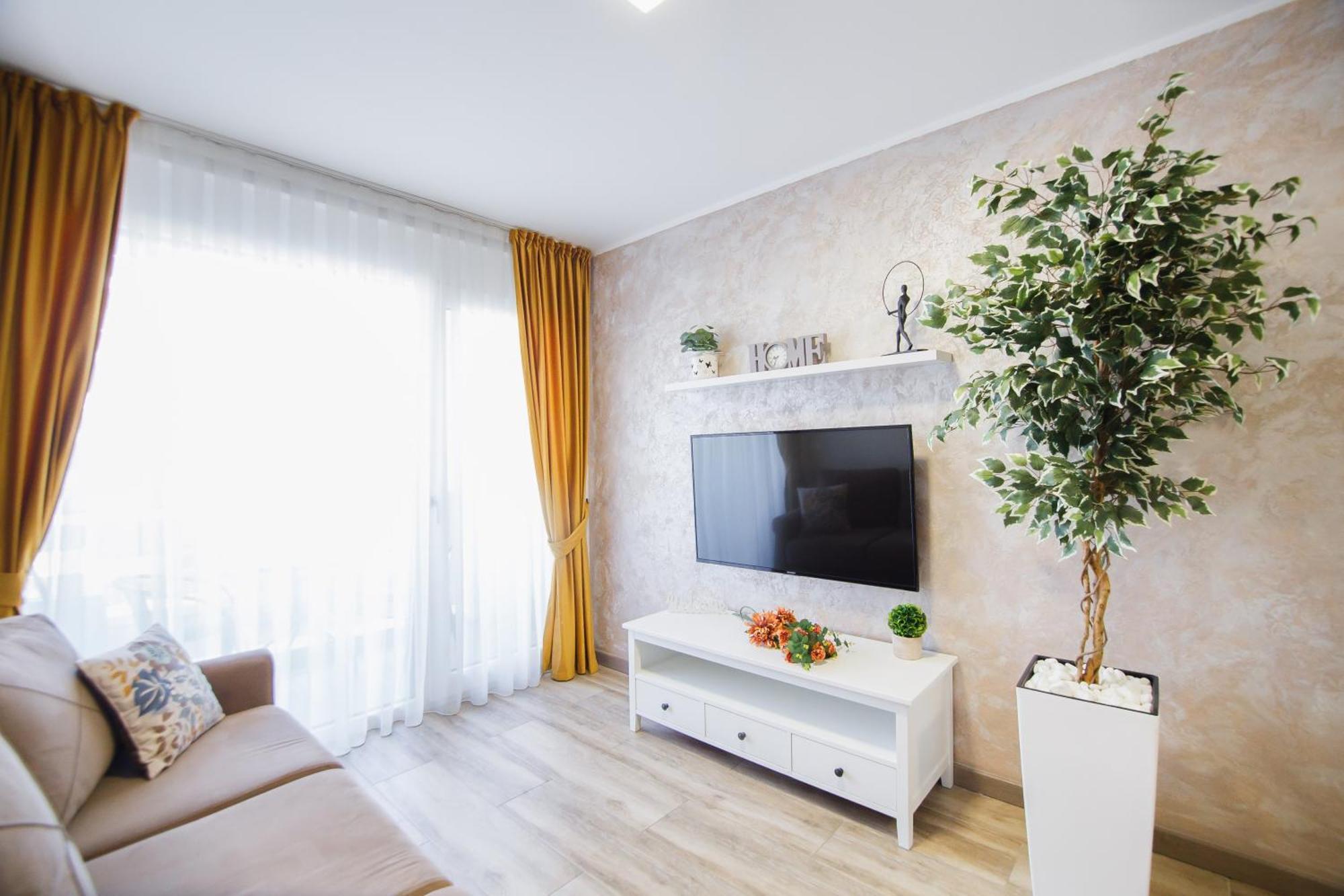 Cappuccino Colors At West Residence Oradea Exterior foto